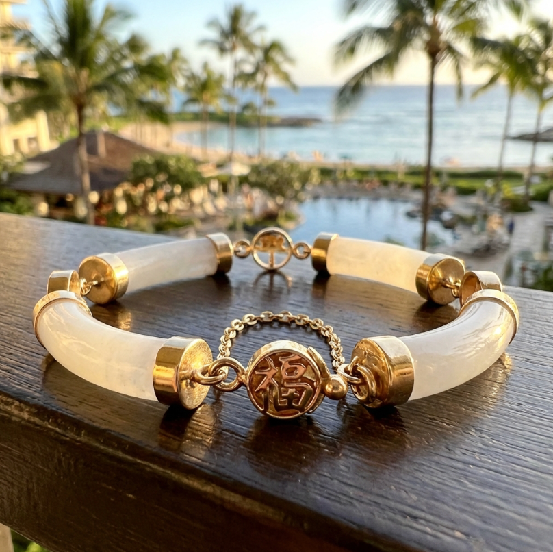 Pale Green Jade 14k Yellow Gold Link Bracelet