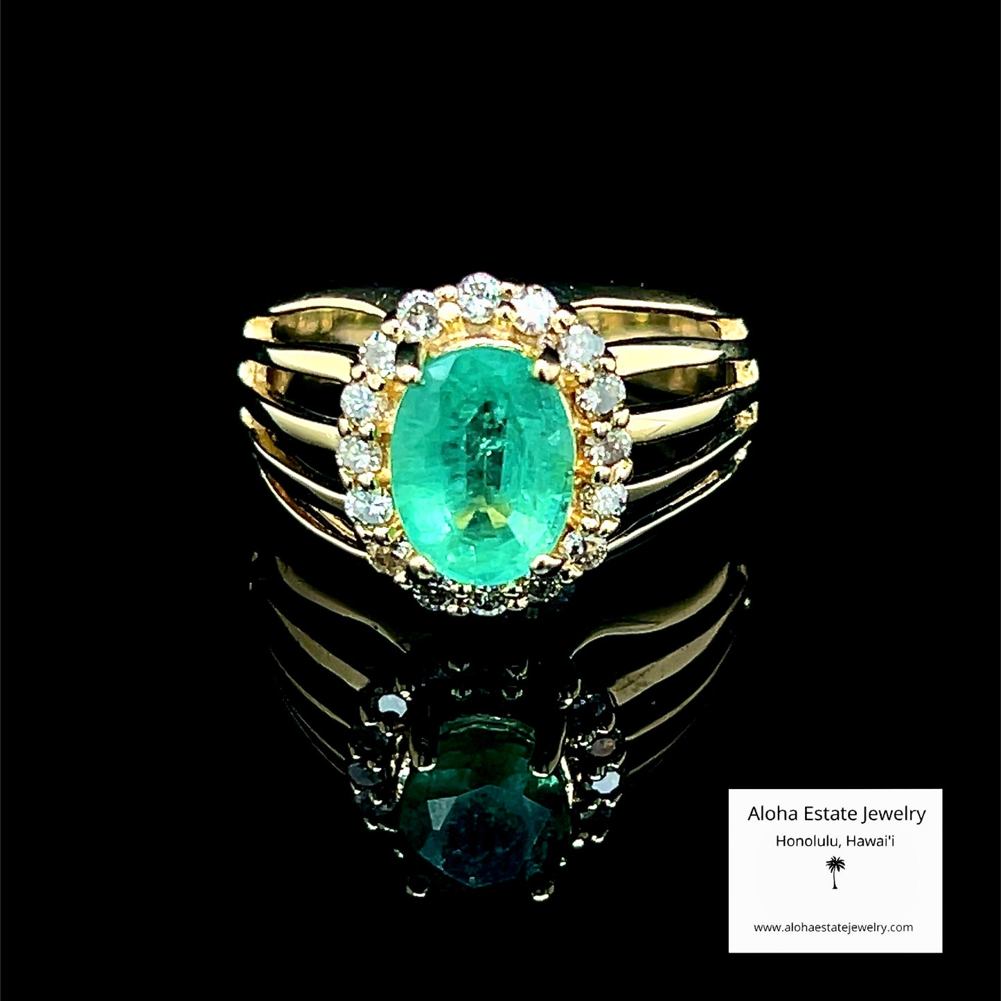 1.3-Carats Columbian Emerald & Diamonds Ring