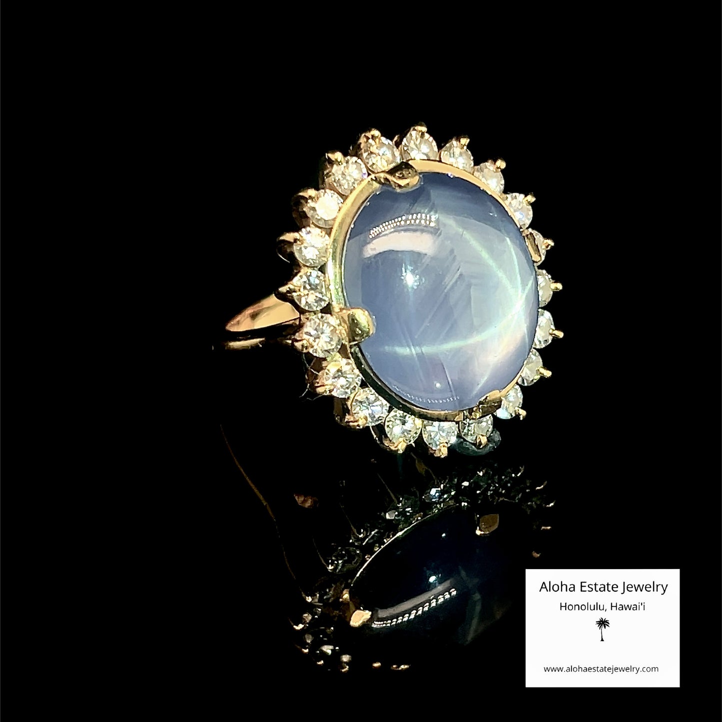 Exceptional 26-Carats Star Sapphire & 2-Carats Diamonds Ring