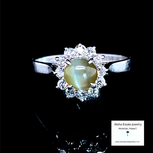 Vintage Chrysoberyl Cat's Eye and Diamonds Ring