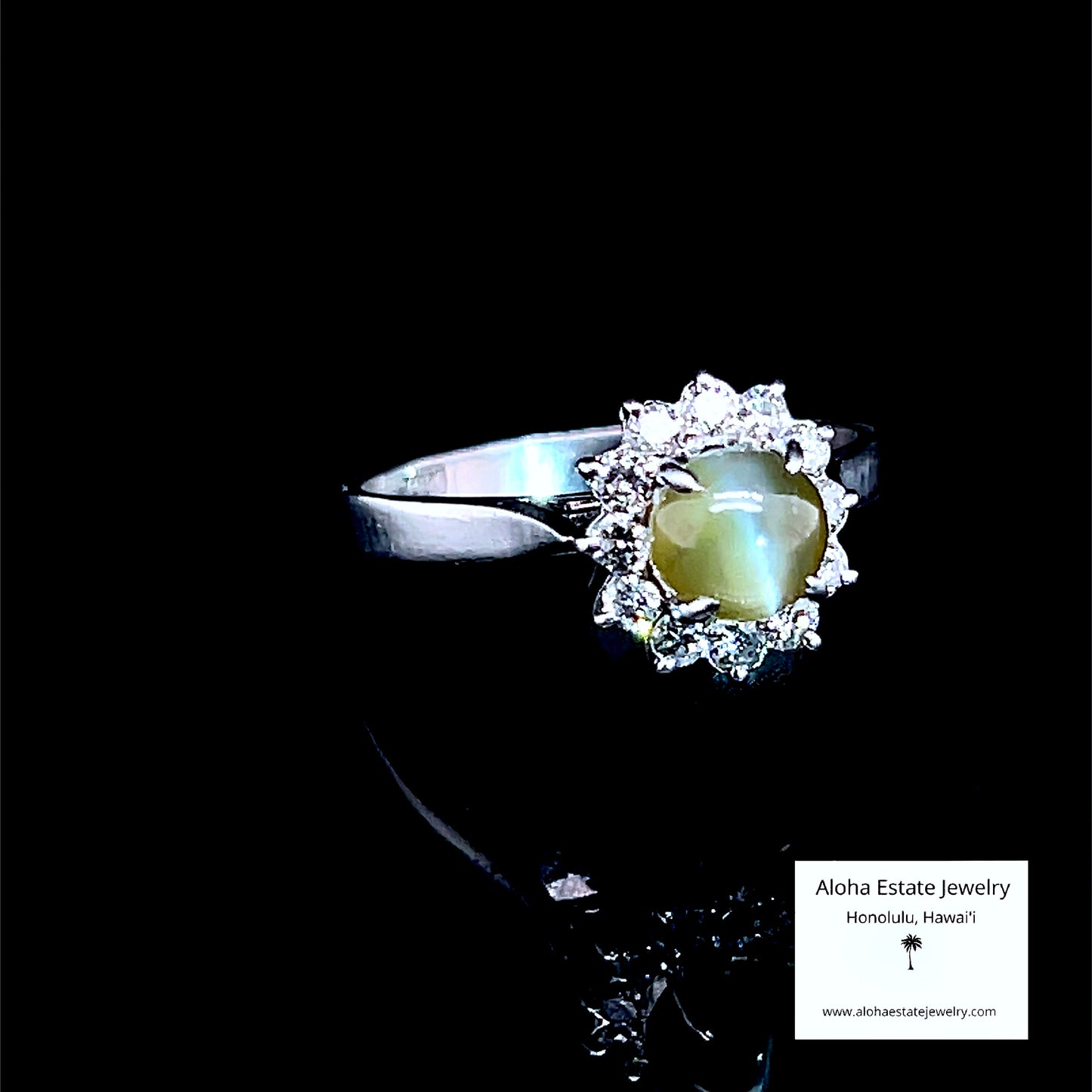 Vintage Chrysoberyl Cat's Eye and Diamonds Ring