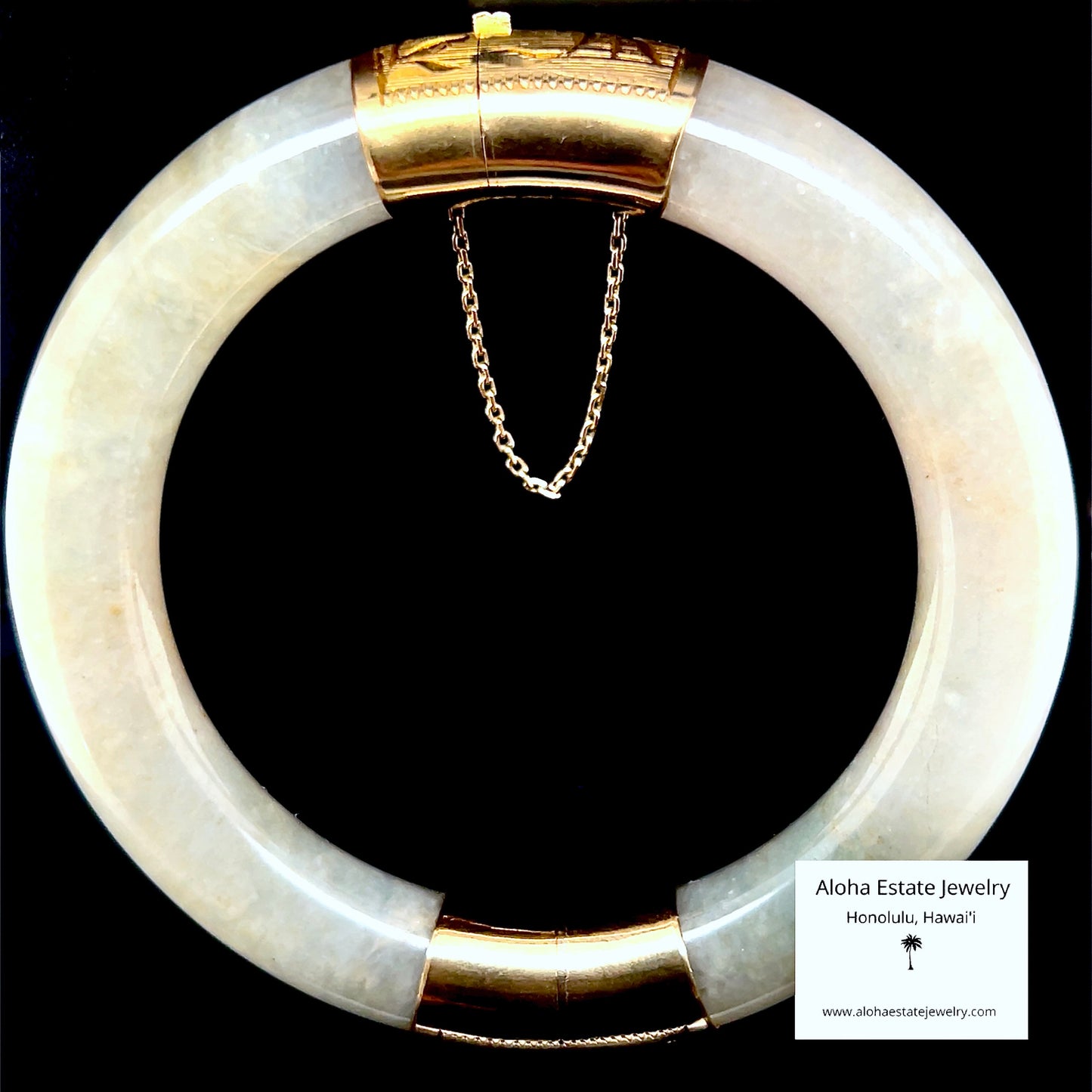 Vintage 14k Gold Hinged Jadeite Bangle