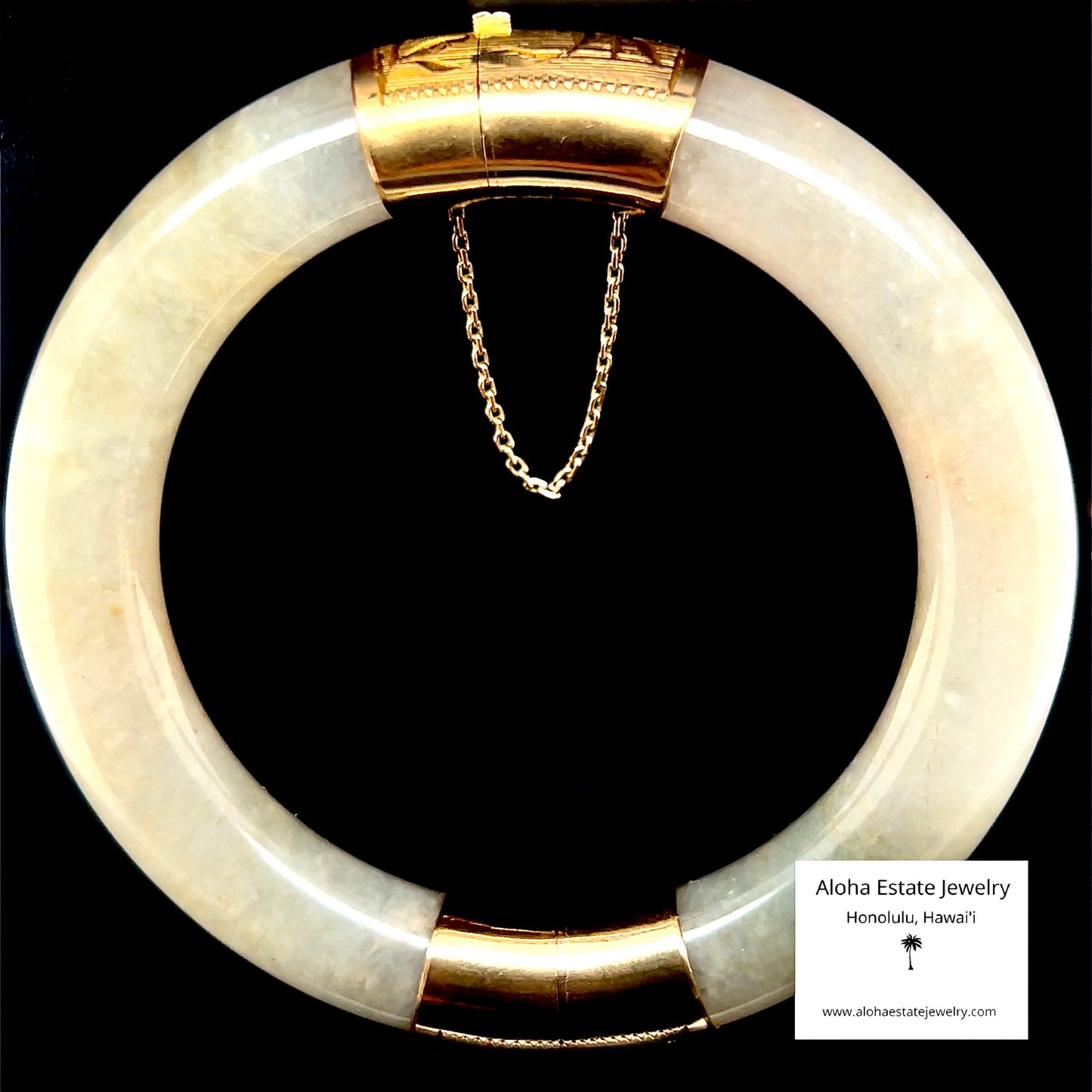 Vintage 14k Gold Hinged Jadeite Bangle