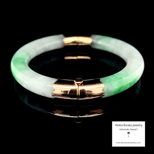 Vintage Jadeite Moss-in-Snow Hinged 14K Bangle