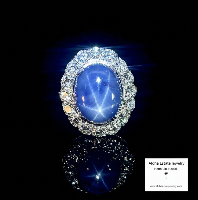 Vintage 14K White Gold 20 Carat Star Sapphire Diamond Halo Ring