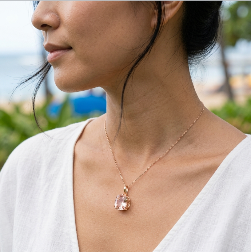 14k 4.5 Carats Peachy Pink Morganite Pendant