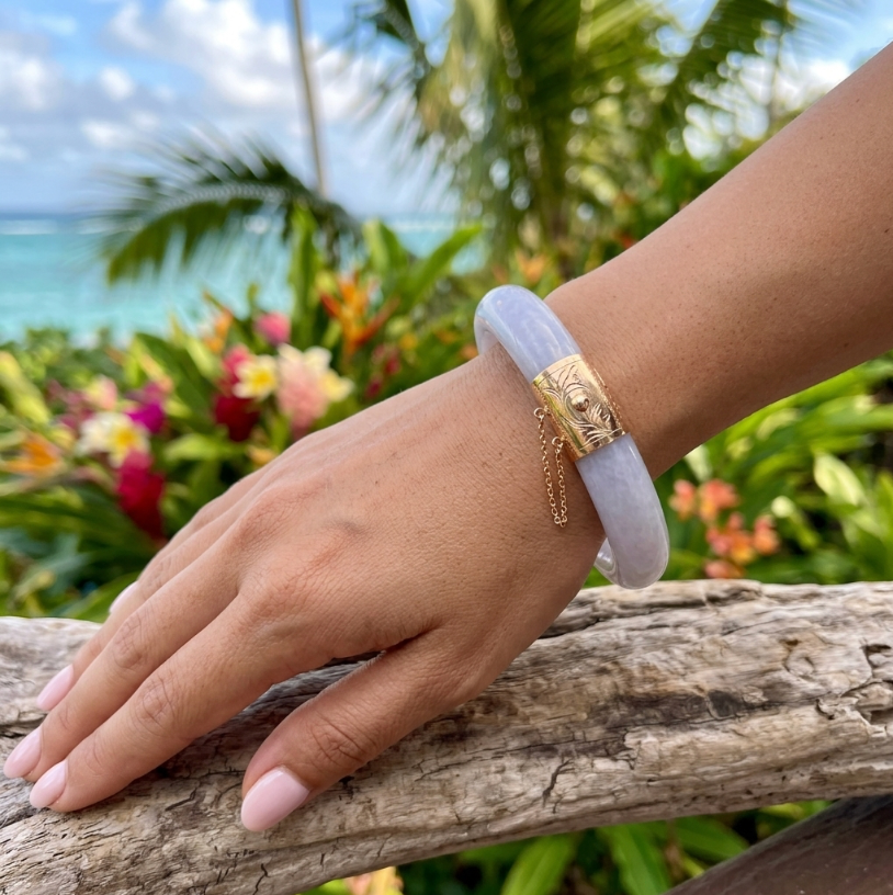 Vintage Lavender Jade Bangle 14K Gold Bamboo Motif Clasp
