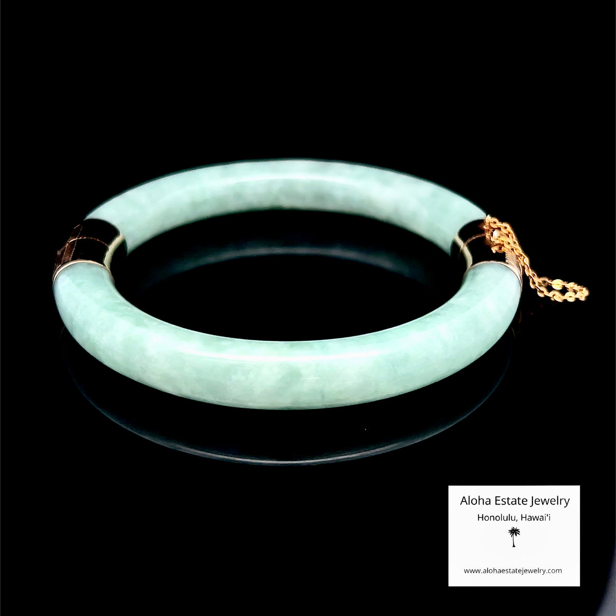 Natural Jadeite Bangle, Light Apple Green, 14K