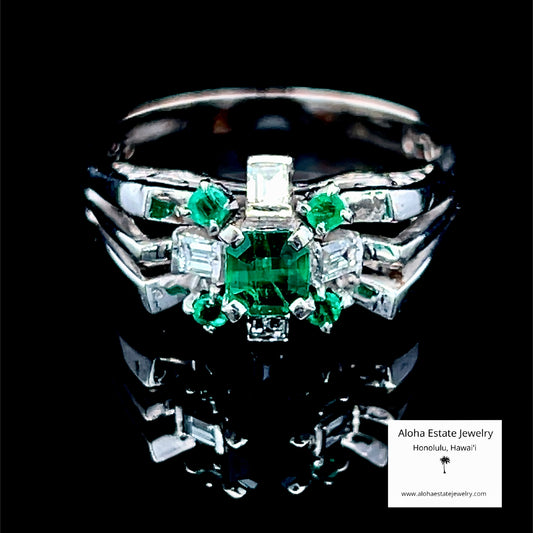 Vintage 14K White Gold Emerald & Diamond Cluster Ring, Size 7.5
