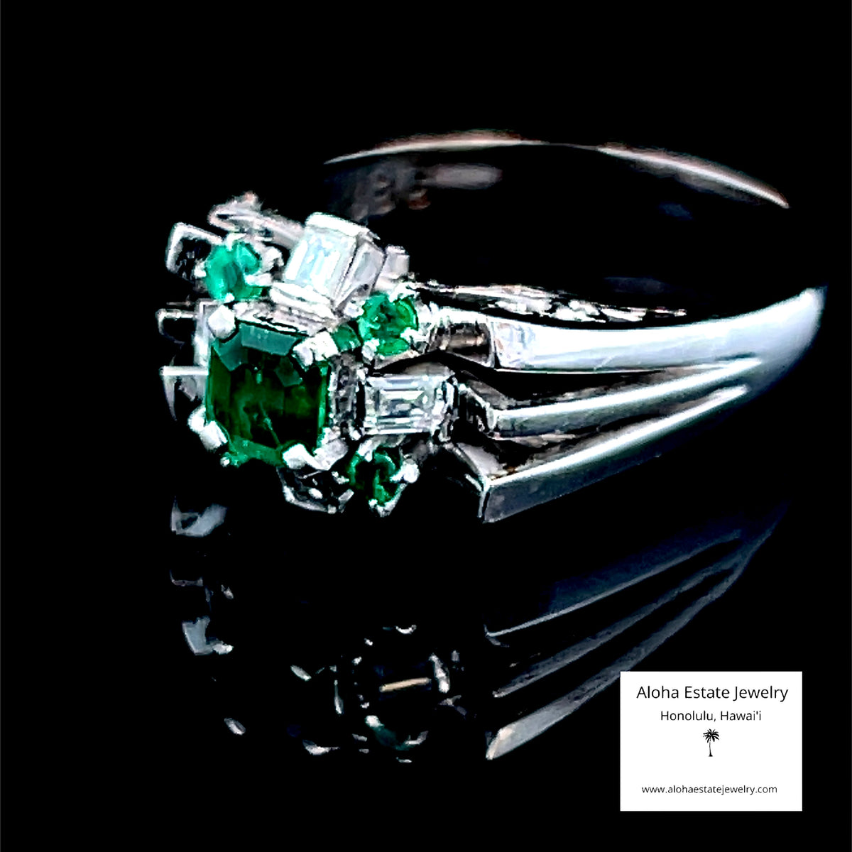 Vintage 14K White Gold Emerald & Diamond Cluster Ring, Size 7.5
