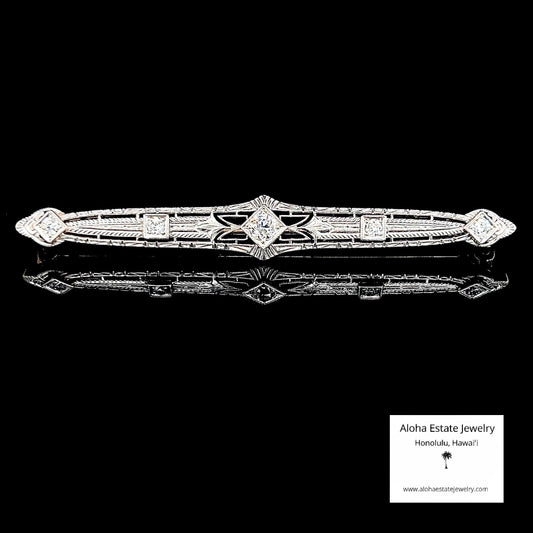 Late Art Deco Period 0.25-Carat Diamond Bar Pin