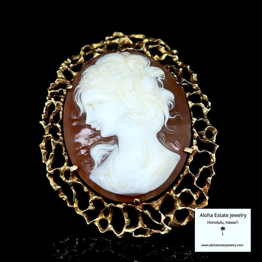 Antique Sardonyx Shell Cameo In Heavy 14K Frame