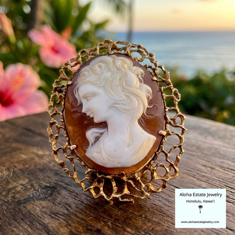 Antique Sardonyx Shell Cameo In Heavy 14K Frame