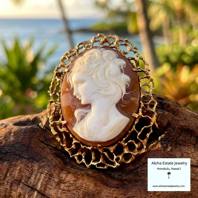 Antique Sardonyx Shell Cameo In Heavy 14K Frame