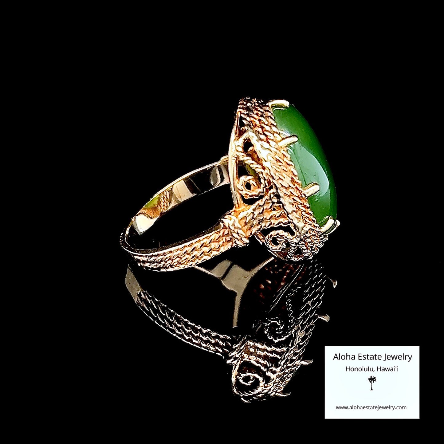 Vintage 8-Carat Olive Green Jade Ring With 10K Rope Filagree