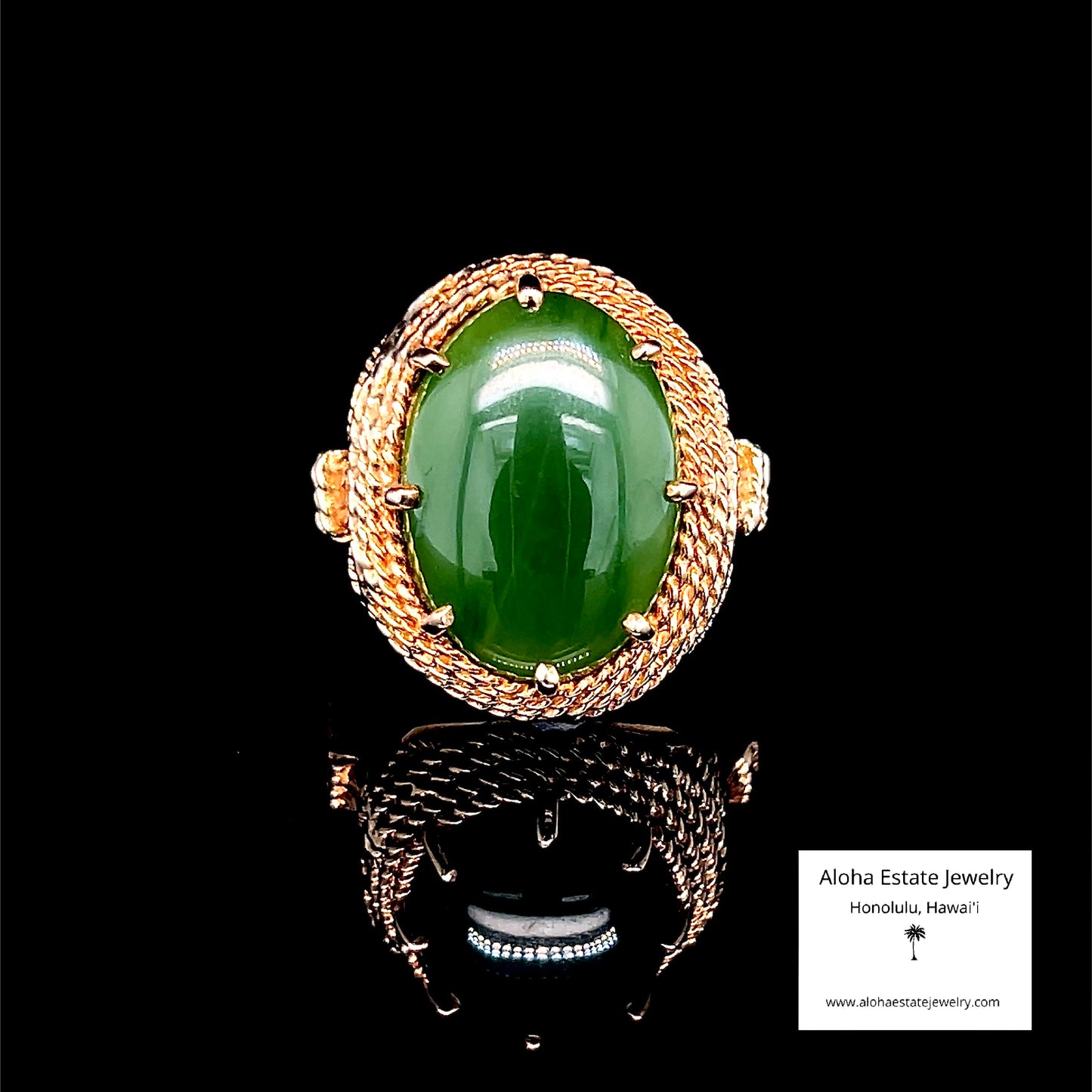 Vintage 8-Carat Olive Green Jade Ring With 10K Rope Filagree