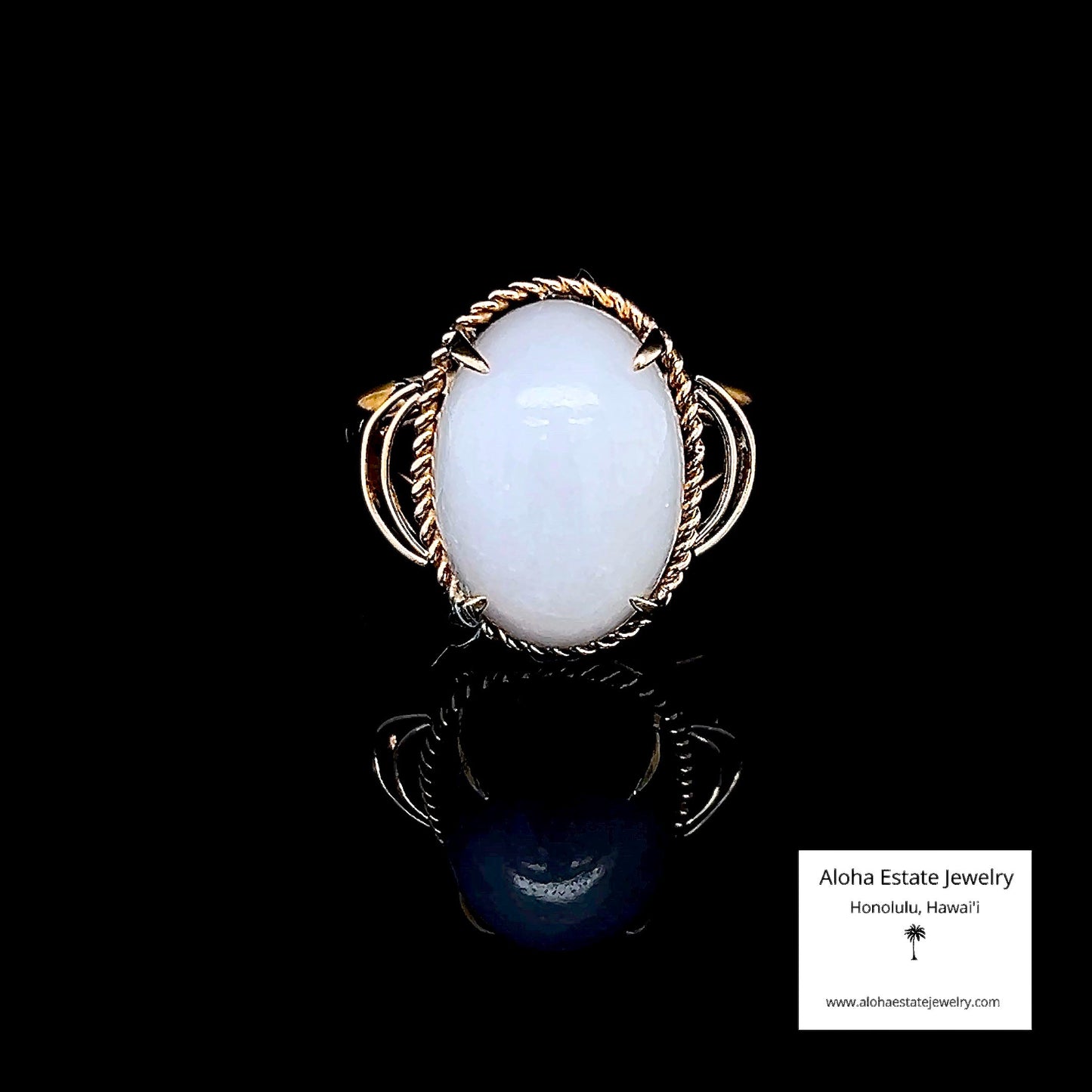 Vintage 7.5-Carats White Jadeite Cabochon in 14k Setting