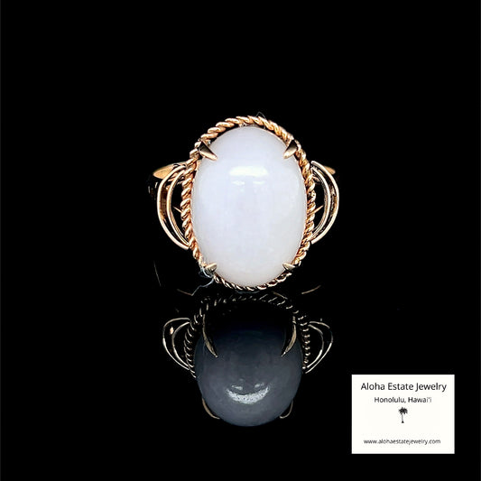 Vintage 7.5-Carats White Jadeite Cabochon in 14k Setting