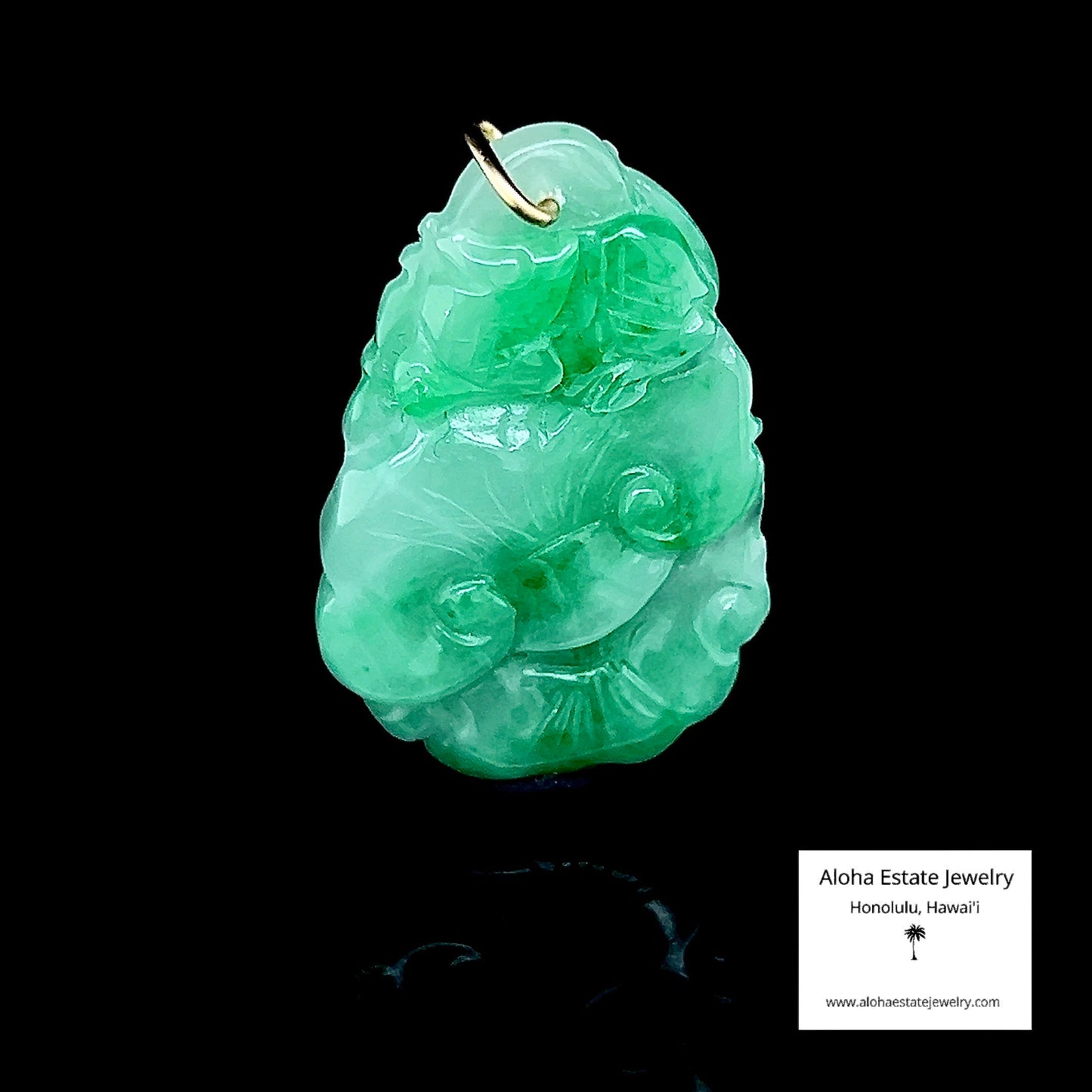Type-A Jadeite Rabbit And Lotus Pendant