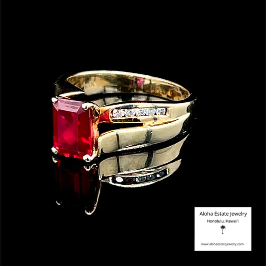 Gorgeous Vintage 10K Ruby & Diamonds Ring
