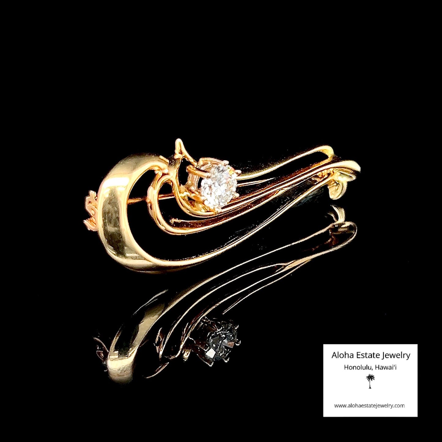 Vintage Gold Openwork Brooch in 14K Gold Setting With Half-Carat Diamond