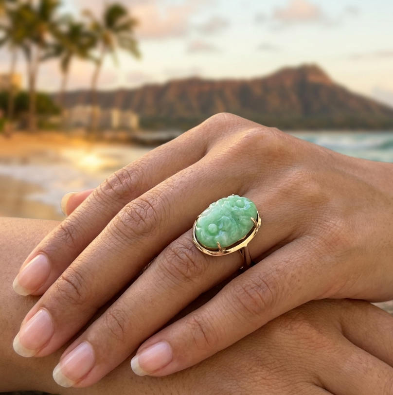Vintage Floral Hand Carved Jadeite Ring in 14K