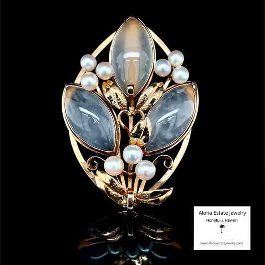 Vintage Ming's of Honolulu, Hawaii Icy Jade Brooch or Pendant