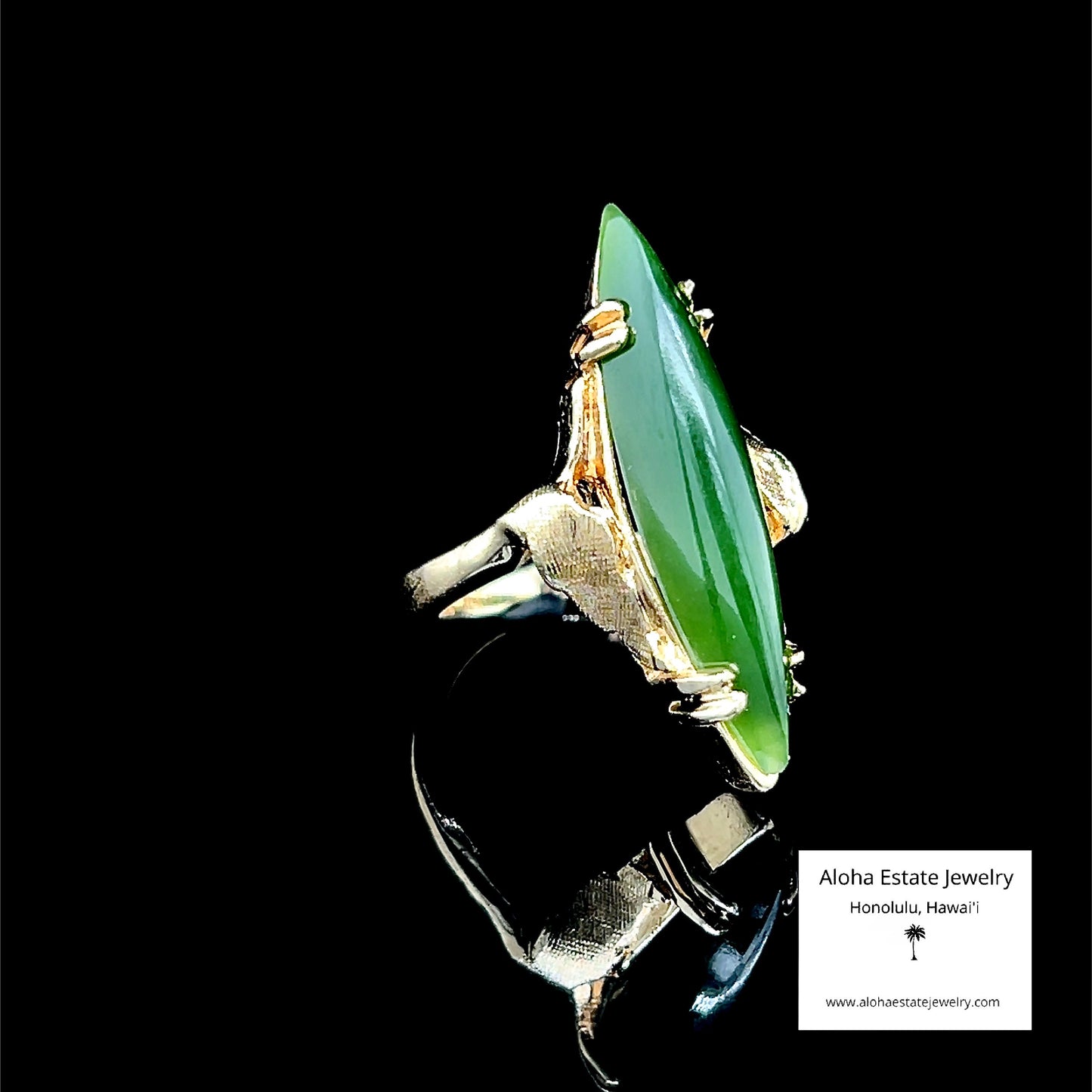 14K Vintage Marquise Cut Nephrite Jade Ring