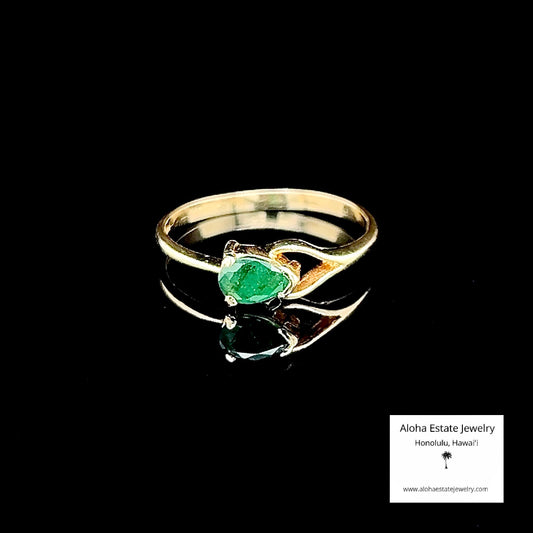 Vintage 14K Petite Emerald Solitaire Ring