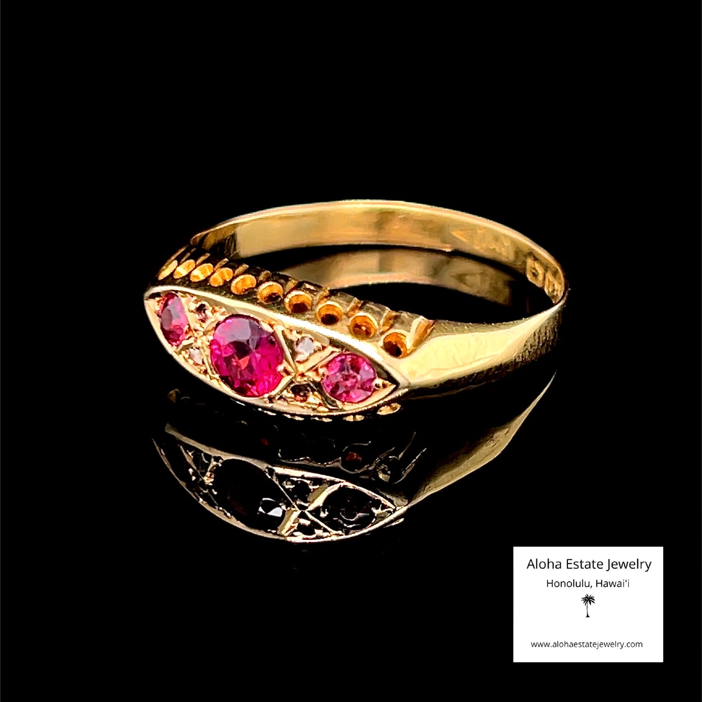 Antique 18K Edwardian Pyrope Garnet Gypsy Ring