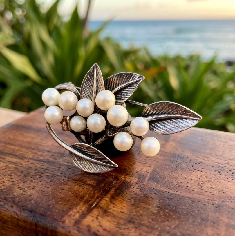 Vintage Ming's Pearls and Sterling Silver Brooch or Pin