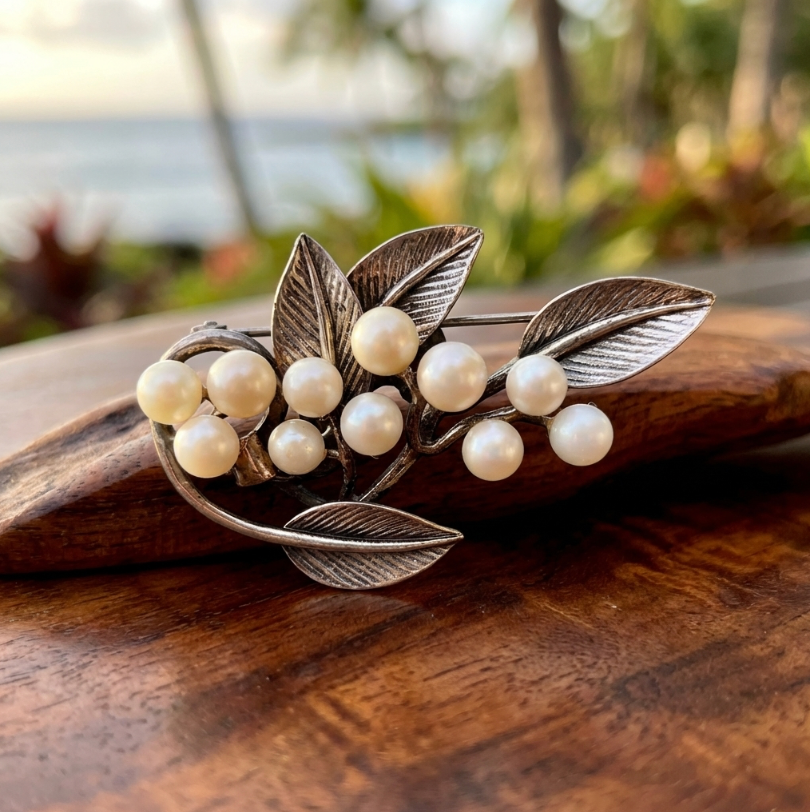 Vintage Ming's Pearls and Sterling Silver Brooch or Pin