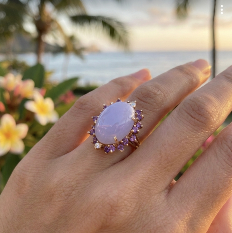 Vintage 14K Lavender Jadeite Ring With Amethyst and Diamond