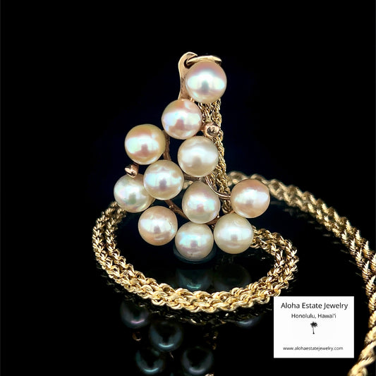 Vintage Akoya Pearls Pendant in 14K Setting
