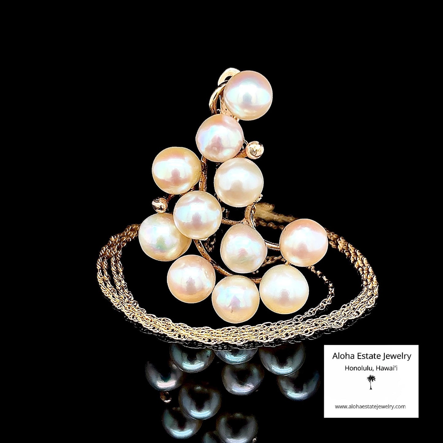 Vintage Akoya Pearls Pendant in 14K Setting