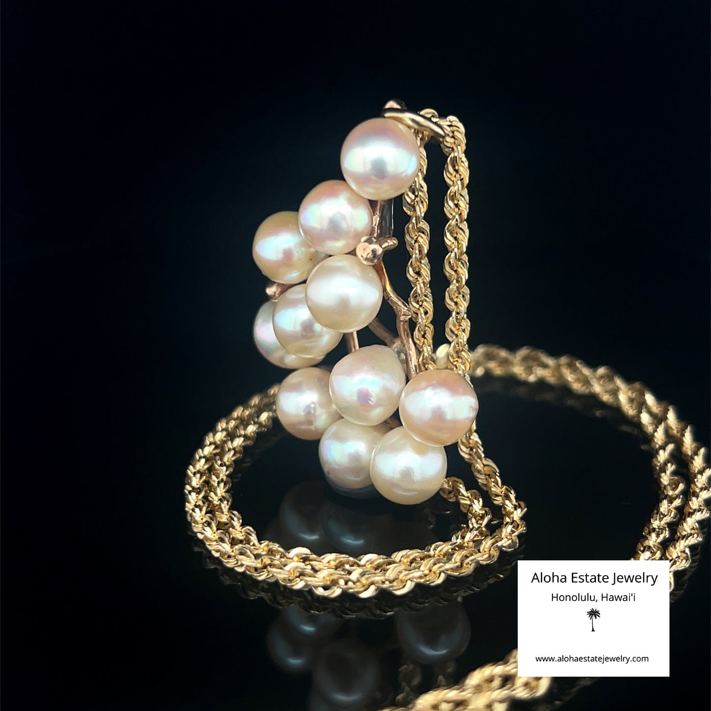 Vintage Akoya Pearls Pendant in 14K Setting