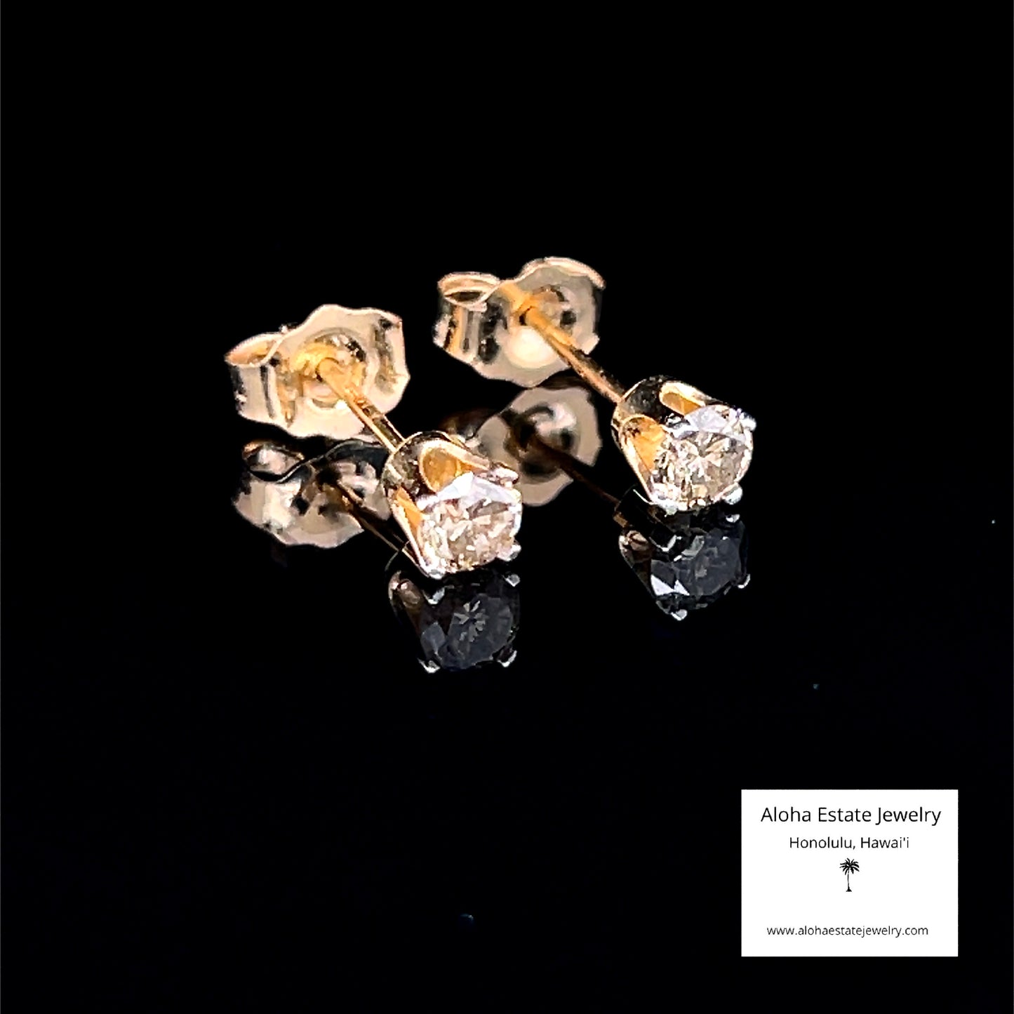 Nice Pair of 1/3-Carat Estate Diamond Earrings in 14K
