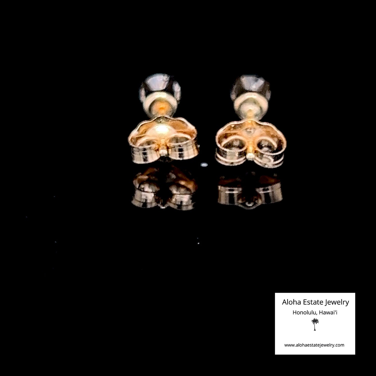 Nice Pair of 1/3-Carat Estate Diamond Earrings in 14K