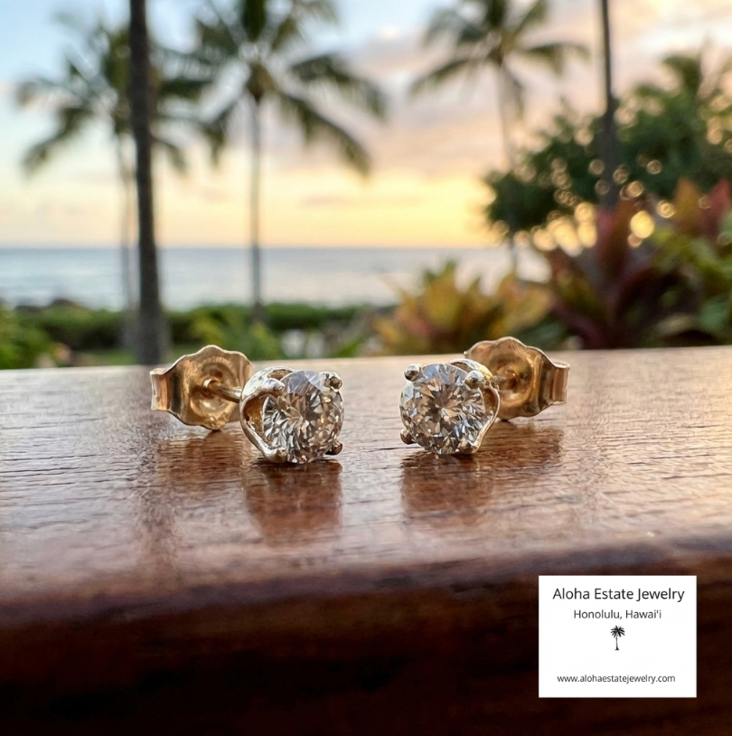 Nice Pair of 1/3-Carat Estate Diamond Earrings in 14K