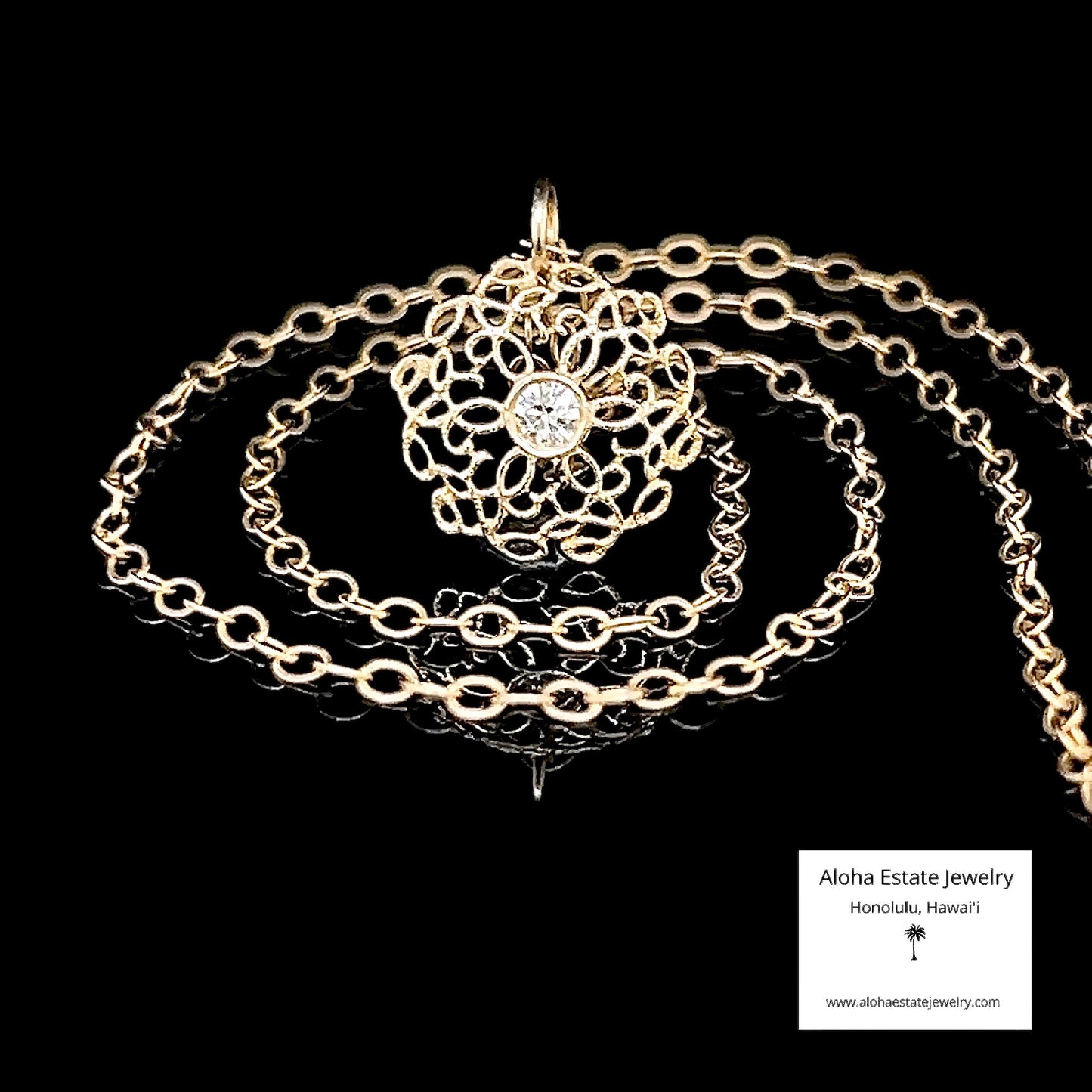 ila&i Filigree & Diamond Pendant / Necklace