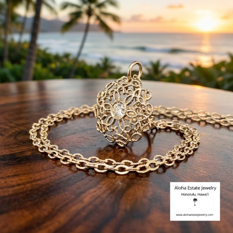 ila&i Filigree & Diamond Pendant / Necklace