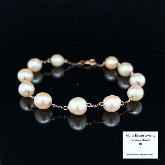 Vintage 18k Akoya Pearls Bracelet