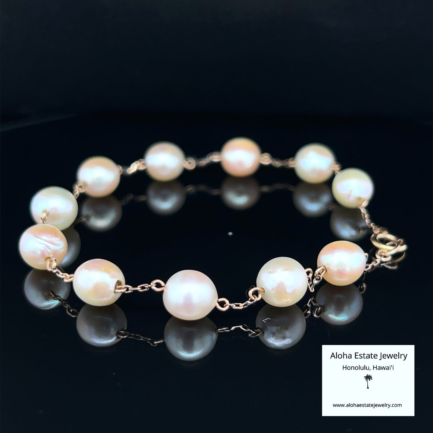 Vintage 18k Akoya Pearls Bracelet
