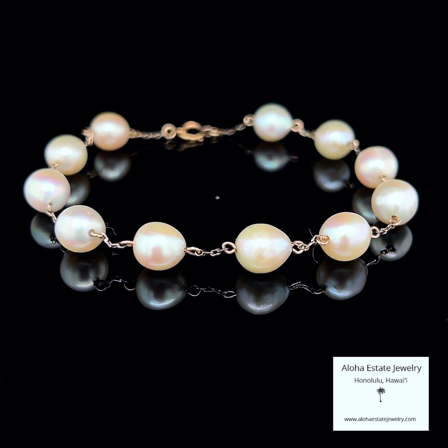 Vintage 18k Akoya Pearls Bracelet