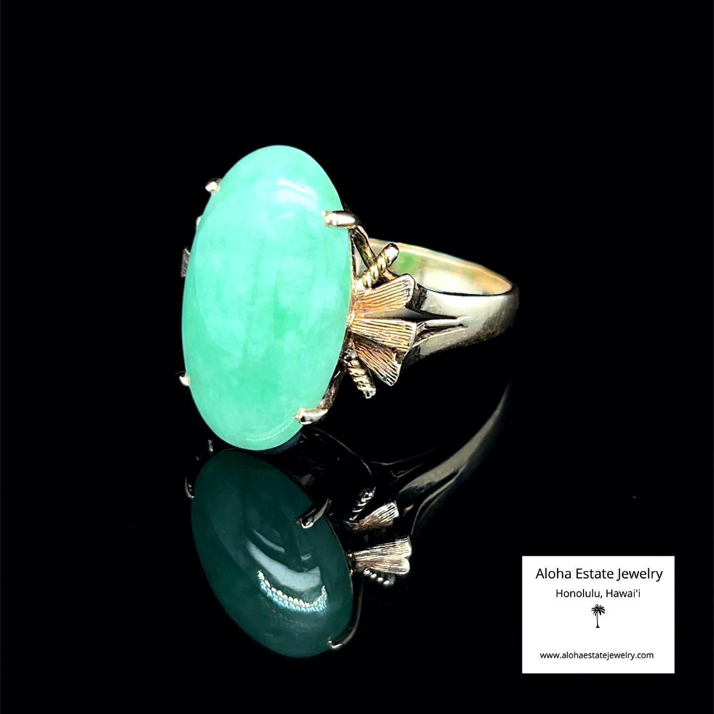 Antique 14K Apple Green Burmese Jadeite Ring