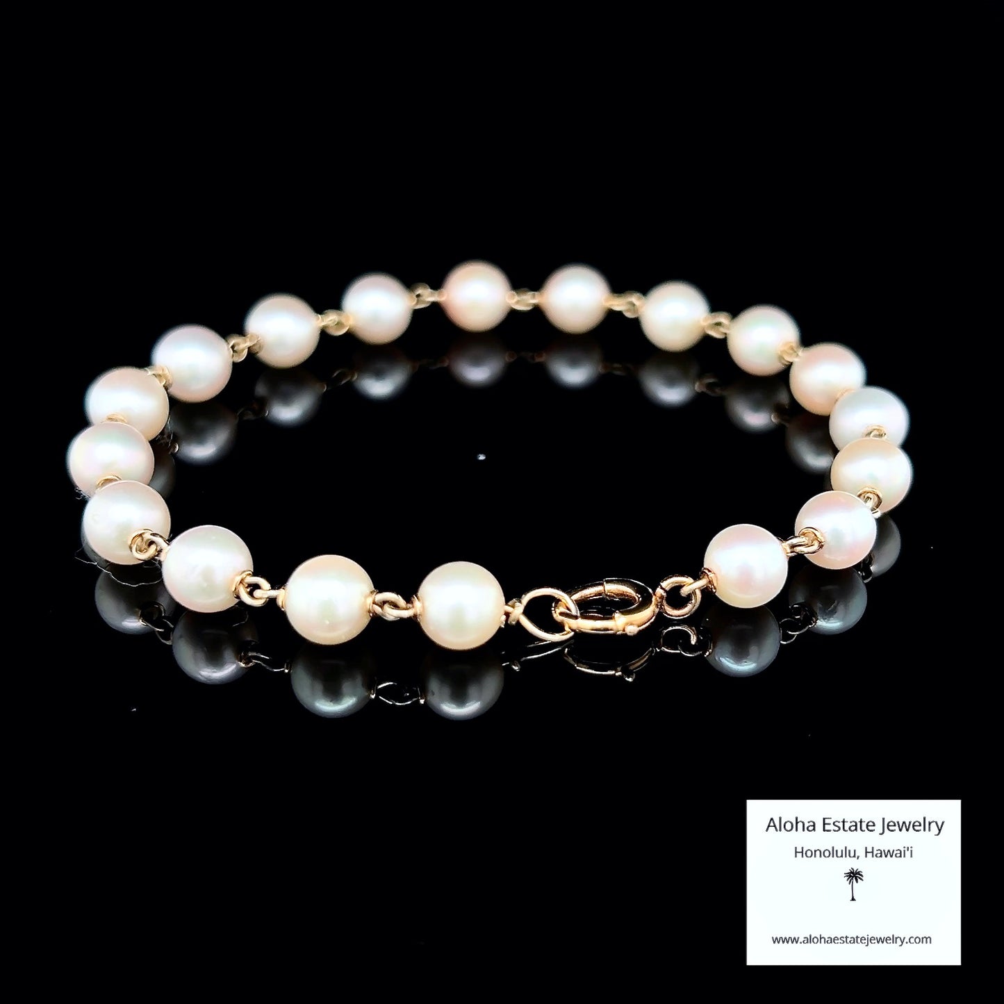 Vintage Beautiful 14K Akoya Pearls Station Bracelet