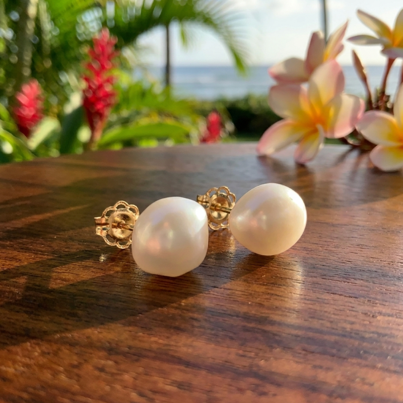 Estate 14K Baroque Button Pearls