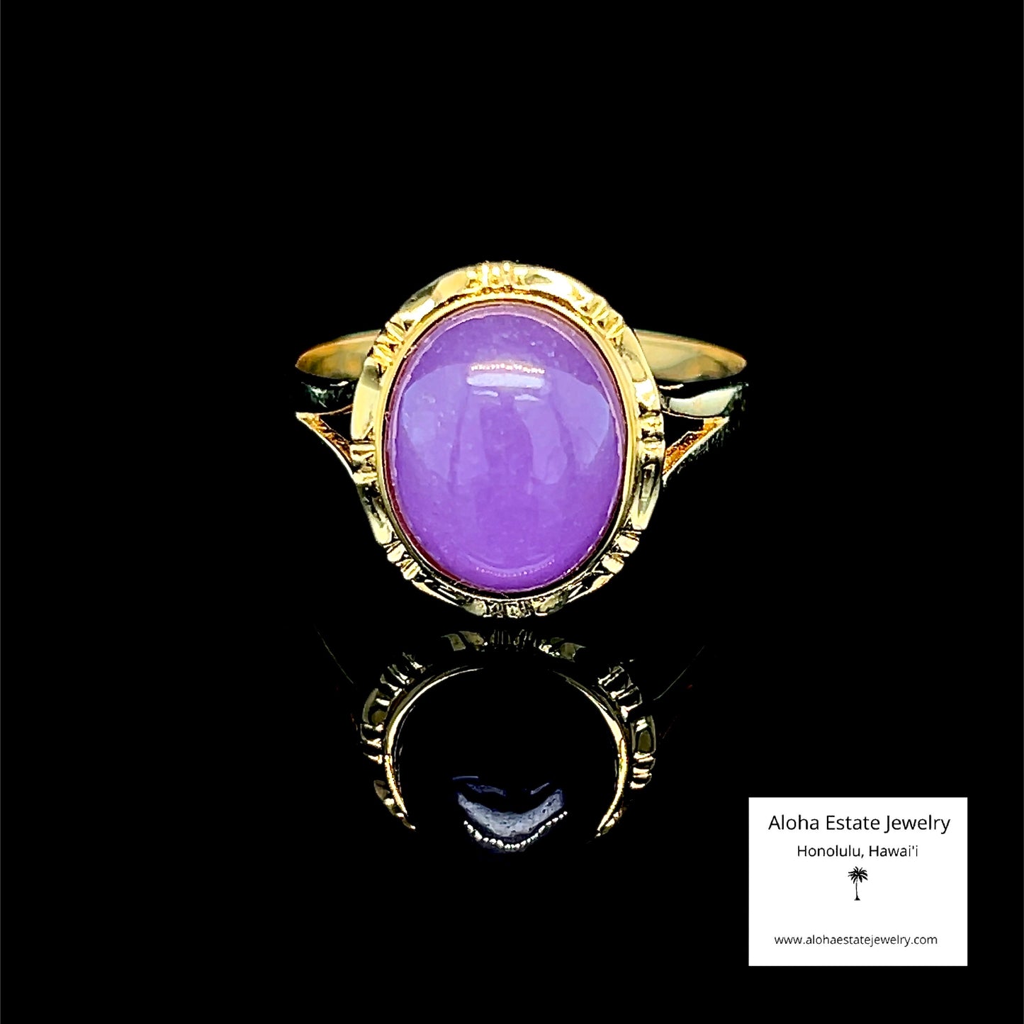 Vintage 14K Lavender Jadeite Cabochon Ring