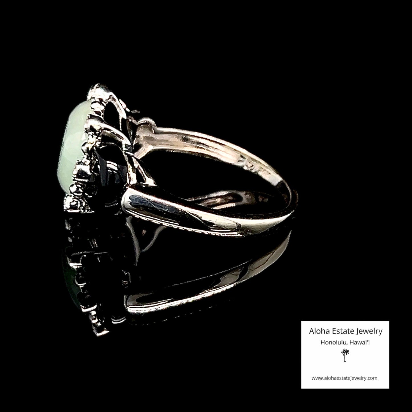 Estate 14k Jadeite and Black Nephrite Jade Bi Ring