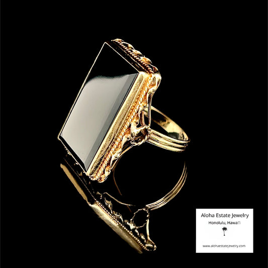 Black 1935-45 Art Deco/Retro Signet Ring in 14k Yellow Gold